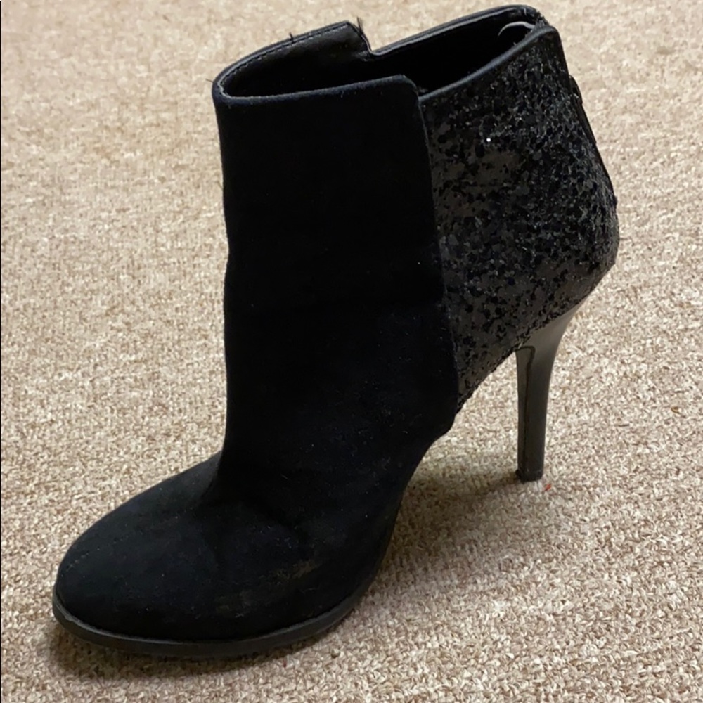 Black heels